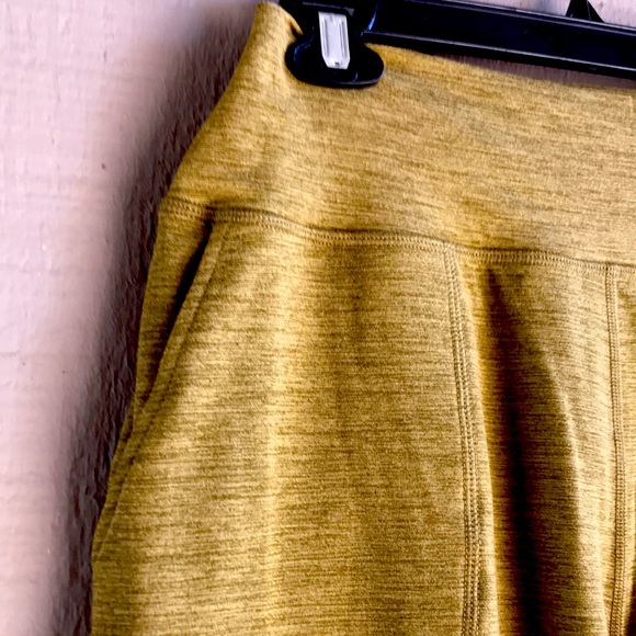 Mid-Rise Cozy Spacedye Jogger Pants Size L - Picture 4 of 7